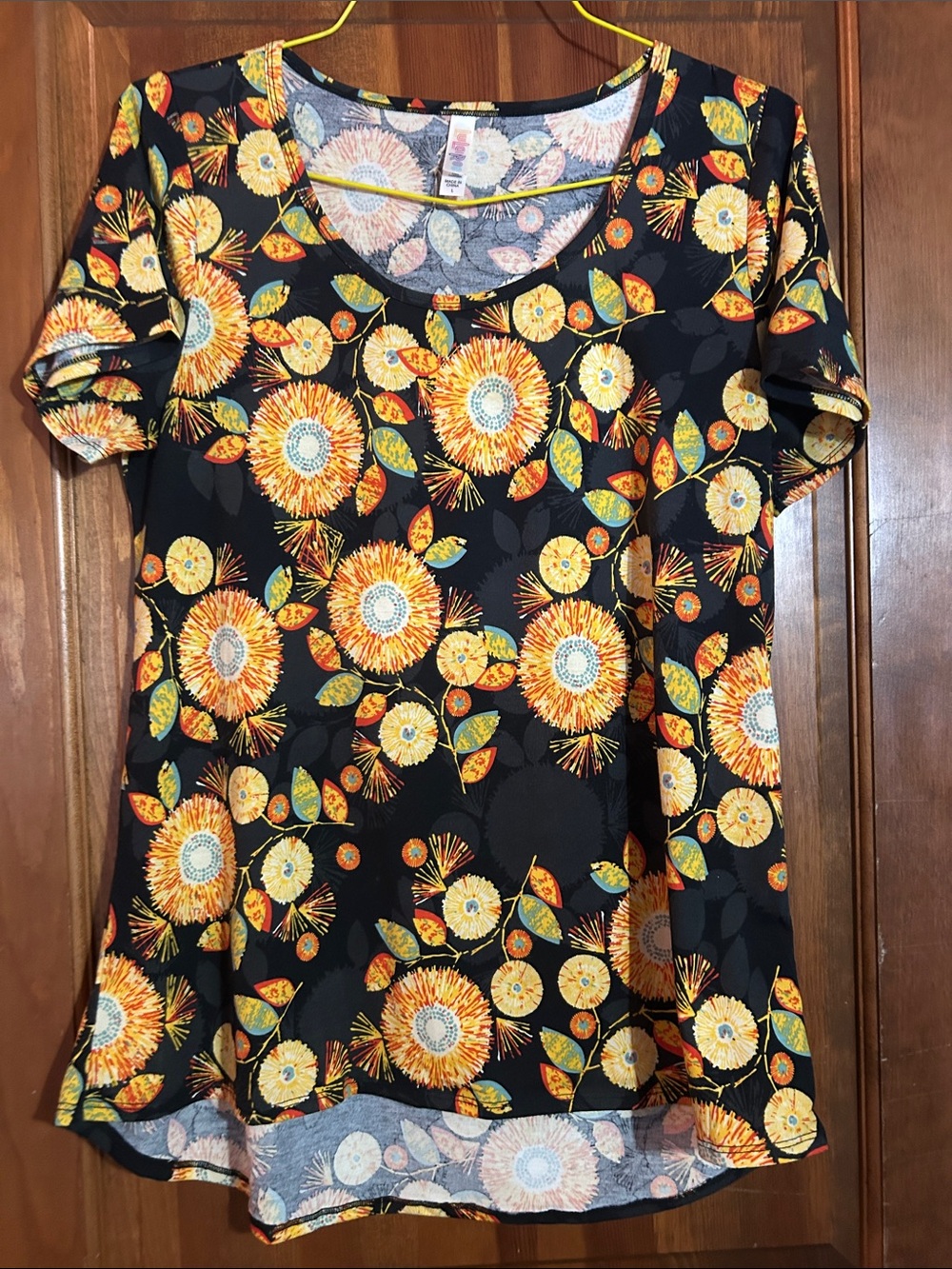 Lula Roe Floral Scoop Neck Short Sleeve Top - Black with Yellow Floral